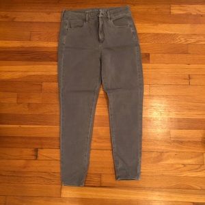 AE Grey high waisted jegging (10 short)